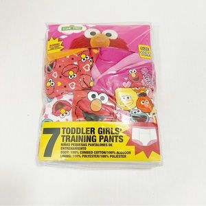New Sesame Street 7 Toddler Girl’s Training Pants Size 18 M